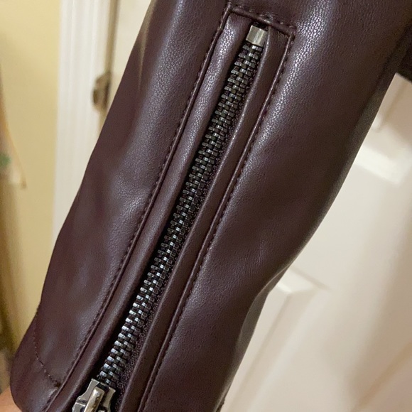 Faux-Leather Moto Jacket Removable Faux-Fur Collar - Picture 7 of 7